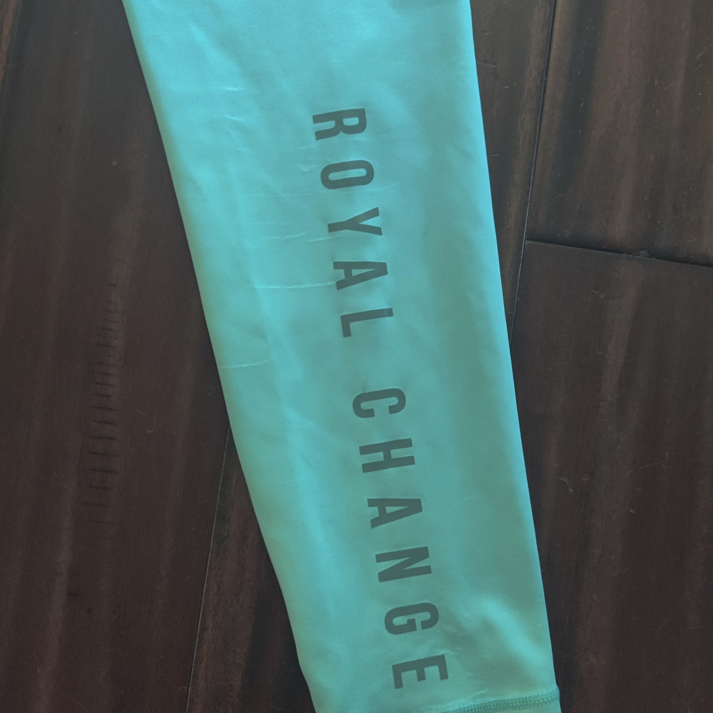 Sydney Cummings Royal Change Aqua Leggings - Women